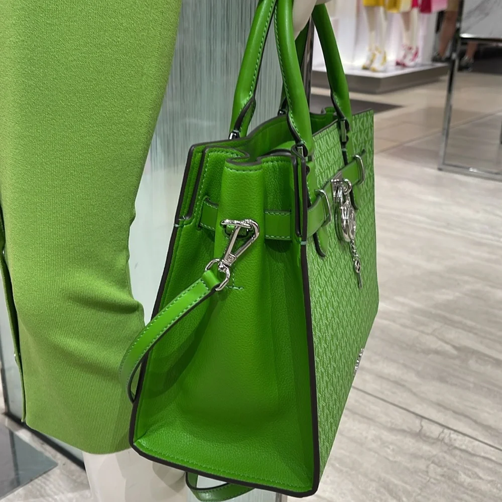 Michael Kors Hamilton Medium Signature Logo Satchel
Jungle Green 
NWT - Picture 15 of 16